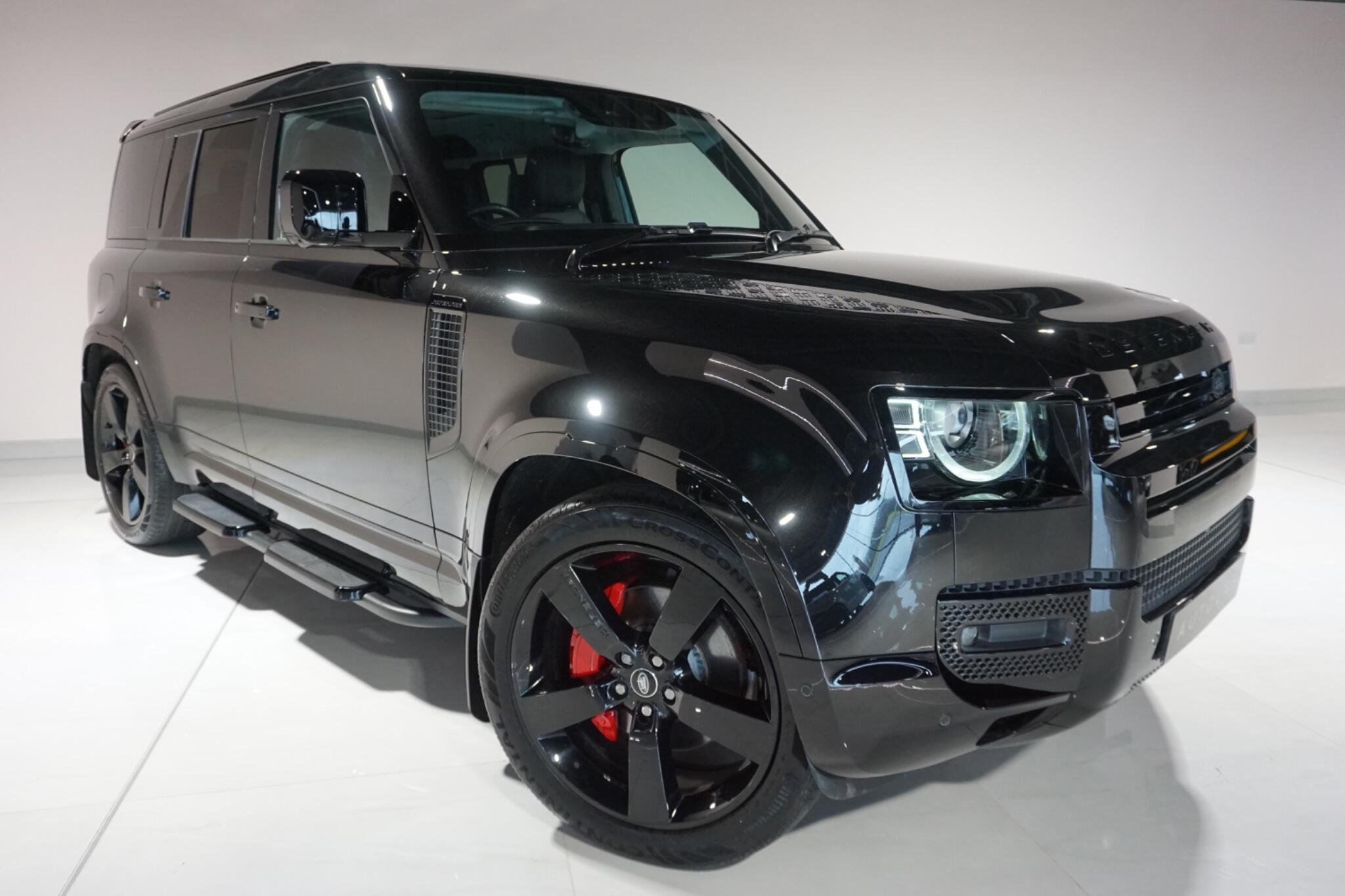 Land Rover Defender 110 3.0 D350 MHEV X-Dynamic HSE SUV 5dr Diesel Auto 4WD Euro 6 (s/s) (350 ps)